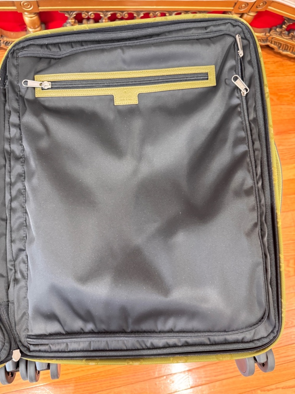 Gucci Off The Grid trolley suitcase NEW - Picture 8 of 16